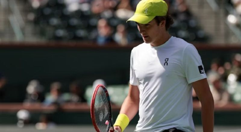 Imagem da noticia João Fonseca é eliminado na segunda rodada de Indian Wells