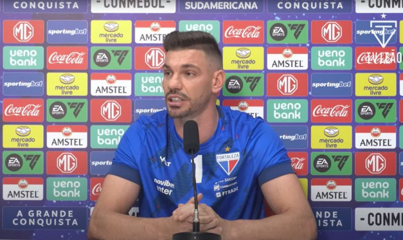 Imagem da noticia João Ricardo projeta "grande jogo" contra o Corinthians pela Sul-Americana