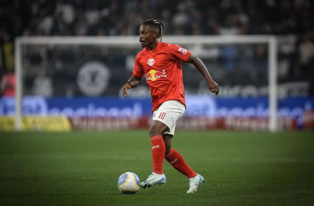 Imagem da noticia Brasileiro acusa Mourinho de falta de caráter e rasga elogios a Jorge Jesus