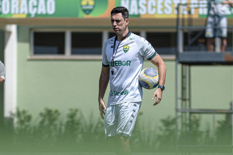 Imagem da noticia Cuiabá tem jogo-chave contra o Vasco pelo Brasileirão