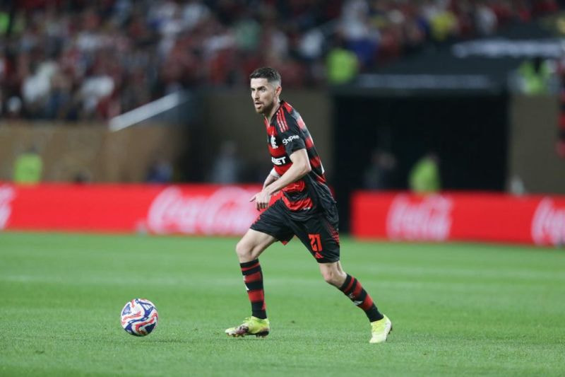 Imagem da noticia Jorginho estreia pelo Flamengo com vitória e diz: “Desfrutei bastante”