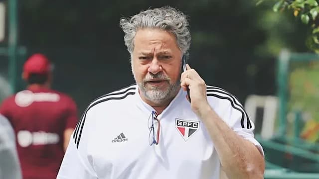 São Paulo chega a R$ 175 milhões em empréstimos e prevê superávit São Paulo chega a R$ 175 milhões em empréstimos e prevê superávit