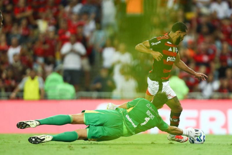 Imagem da noticia “Falhei em um lance que não podia”: Juninho lamenta chance perdida em empate do Flamengo