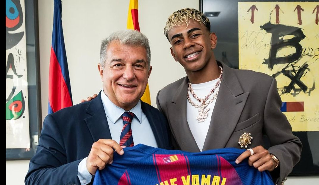 Imagem da noticia Yamal renova contrato e será o novo camisa 10 do Barcelona