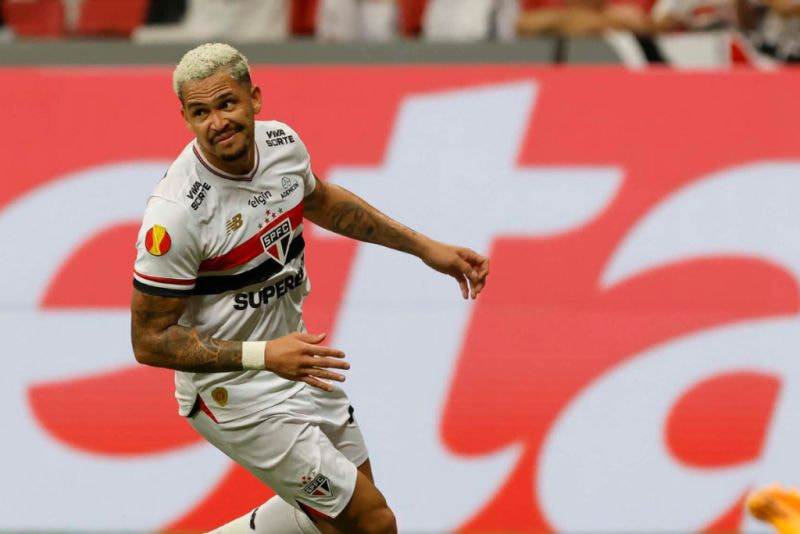 Imagem da noticia Luciano lamenta empate do São Paulo com Velo Clube: “Gosto de derrota”