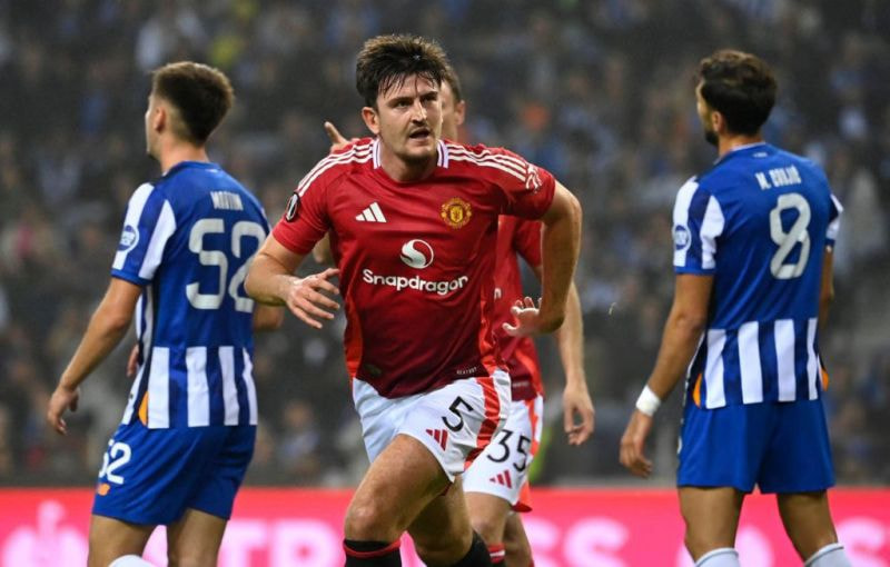 Imagem da noticia Maguire empata nos acréscimos e salva Manchester United contra o Porto