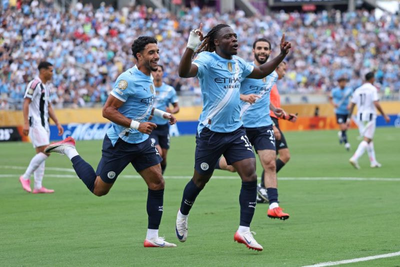 Imagem da noticia Manchester City atropela Juventus e avança como único 100% no Mundial