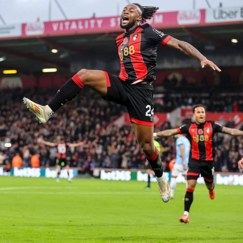 Imagem da noticia Manchester City joga mal, perde para o Bournemouth e cai para a vice-liderança da Premier League