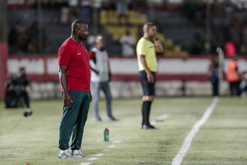 Imagem da noticia Marcão lamenta mais uma derrota do Fluminense: "Continuar trabalhando"