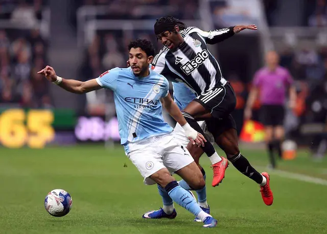 City vira sobre o Newcastle e avança na Copa da Inglaterra City vira sobre o Newcastle e avança na Copa da Inglaterra