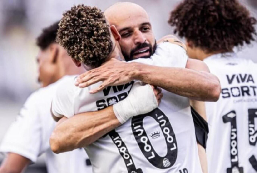Com brilho de Thaciano, Santos vence o Cruzeiro e garante vaga na Sula