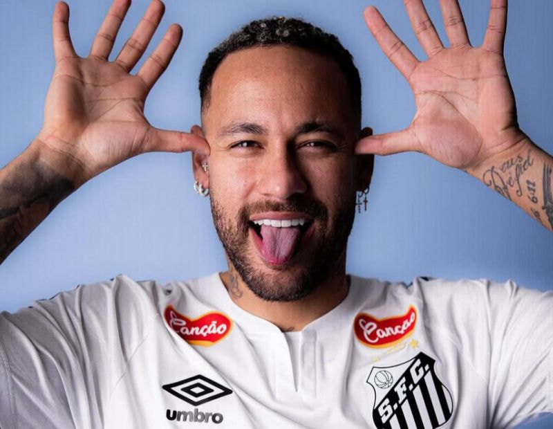 Imagem da noticia Veja como foi a apresentação de Neymar ao Santos