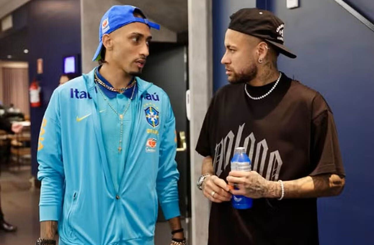 Imagem da noticia Neymar protesta contra lista da Bola de Ouro e aponta "sacanagem" com Raphinha