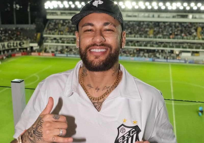 Imagem da noticia Neymar está próximo de retornar ao Santos, diz jornalista