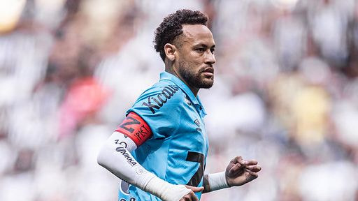 Imagem da noticia Neymar critica gramado sintético da Arena MRV após empate do Santos