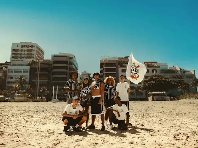 Corinthians lança novo uniforme inspirado em momento histórico do clube Corinthians lança novo uniforme inspirado em momento histórico do clube