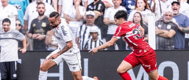 Imagem da noticia Santos perde para CRB, mas levanta troféu da Série B