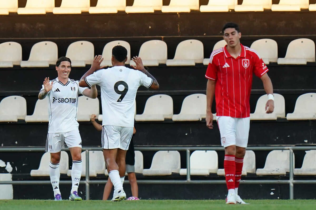 Imagem da noticia Com Igor Jesus e Jair, Nottingham perde amistoso de pré-temporada