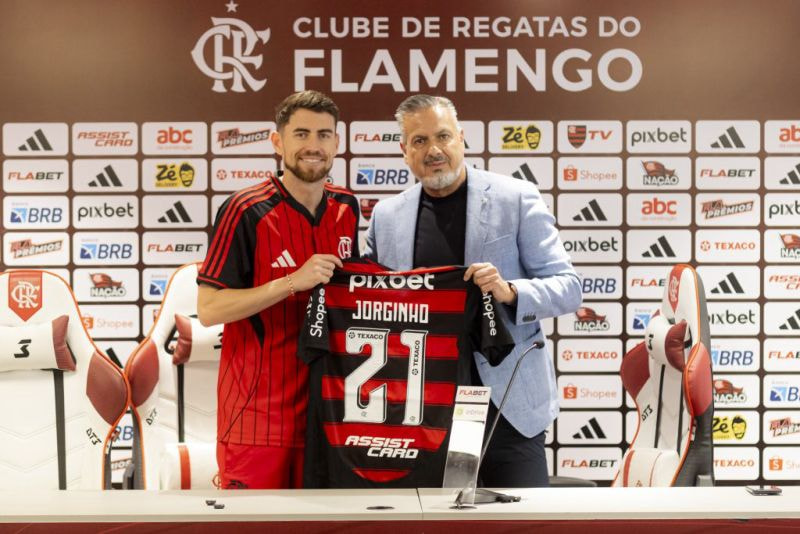 Imagem da noticia Novo reforço, Jorginho celebra chegada ao Flamengo e diz estar motivado para o Mundial