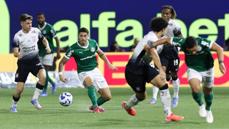 Imagem da noticia Palmeiras domina e vence o Corinthians com direito a golaços de fora da área