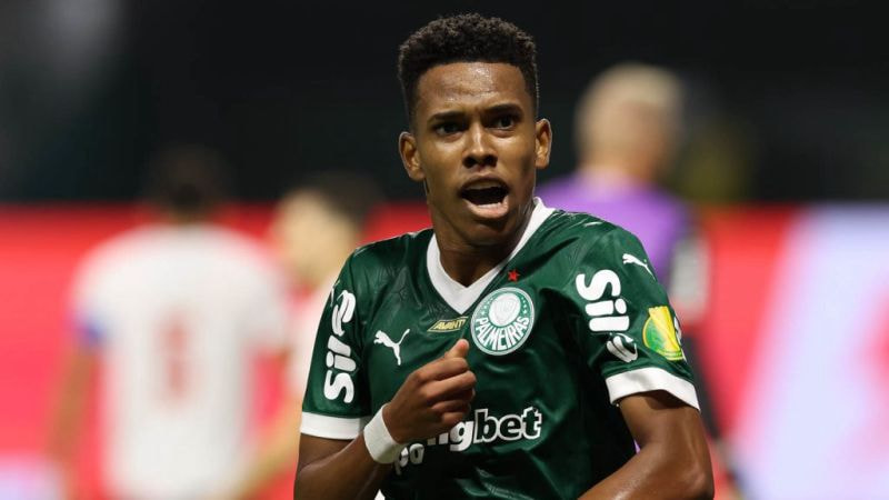 Imagem da noticia Palmeiras vence Botafogo-SP e segue vivo no Paulistão