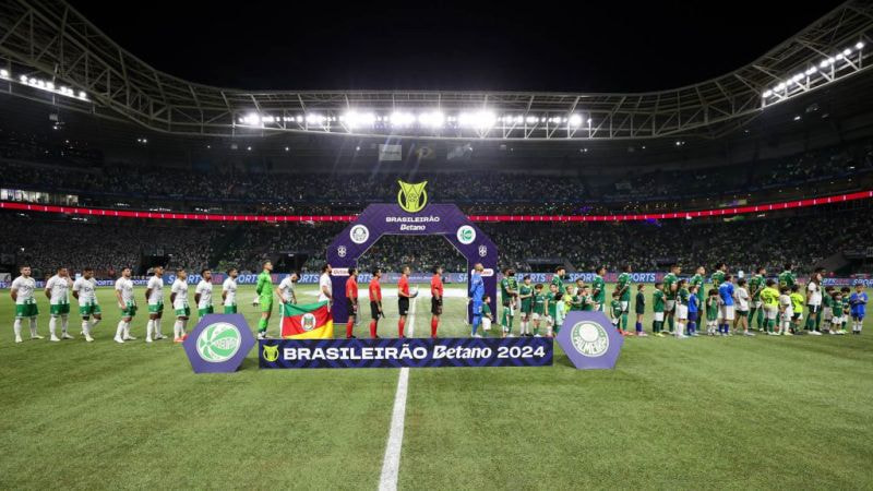 Imagem da noticia Palmeiras visita o Juventude para tentar encostar no Botafogo na luta pelo título