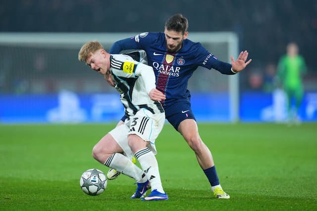 PSG e Newcastle empatam e disputarão os playoffs da Champions PSG e Newcastle empatam e disputarão os playoffs da Champions