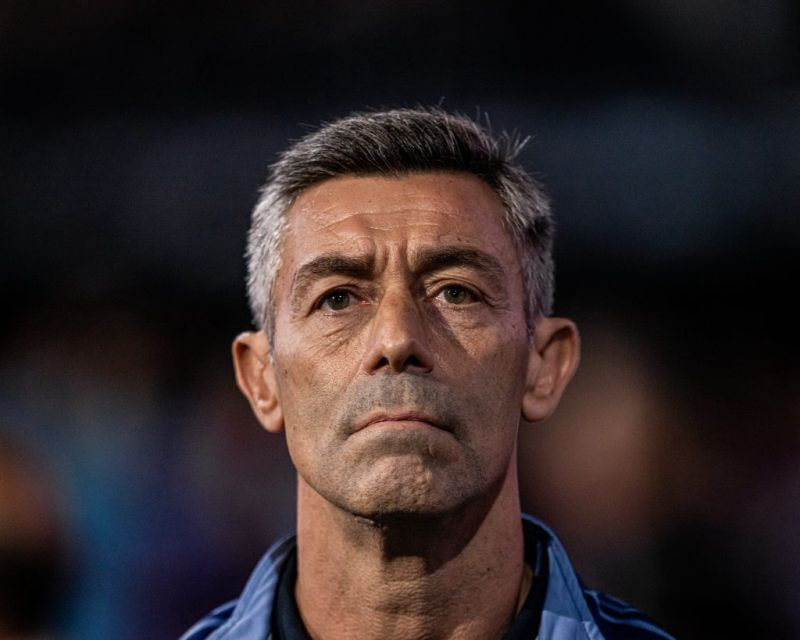 Imagem da noticia Caixinha lamenta derrota contra Corinthians, mas exalta desempenho do Santos