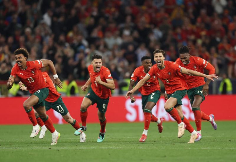 Imagem da noticia Portugal vence Espanha nos pênaltis e conquista título da Liga das Nações