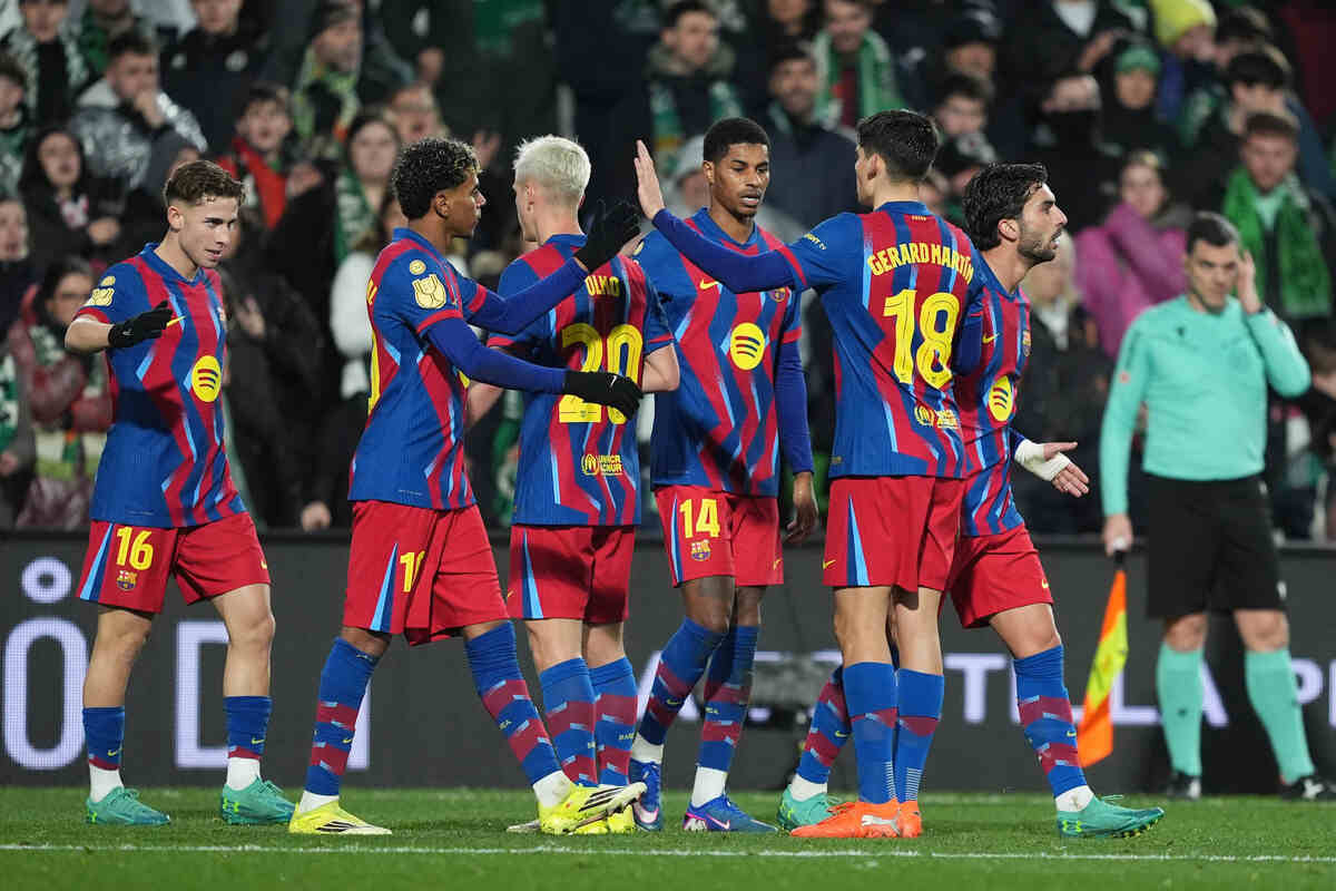 Imagem da noticia Barcelona vence o Racing e avança às quartas da Copa do Rei