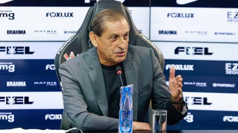 Imagem da noticia Ramón Díaz reclama da arbitragem após vitória do Corinthians