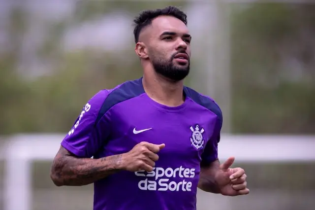 Raniele desabafa com Corinthians em mais uma final: ''Continuem duvidando'' Raniele desabafa com Corinthians em mais uma final: ''Continuem duvidando''