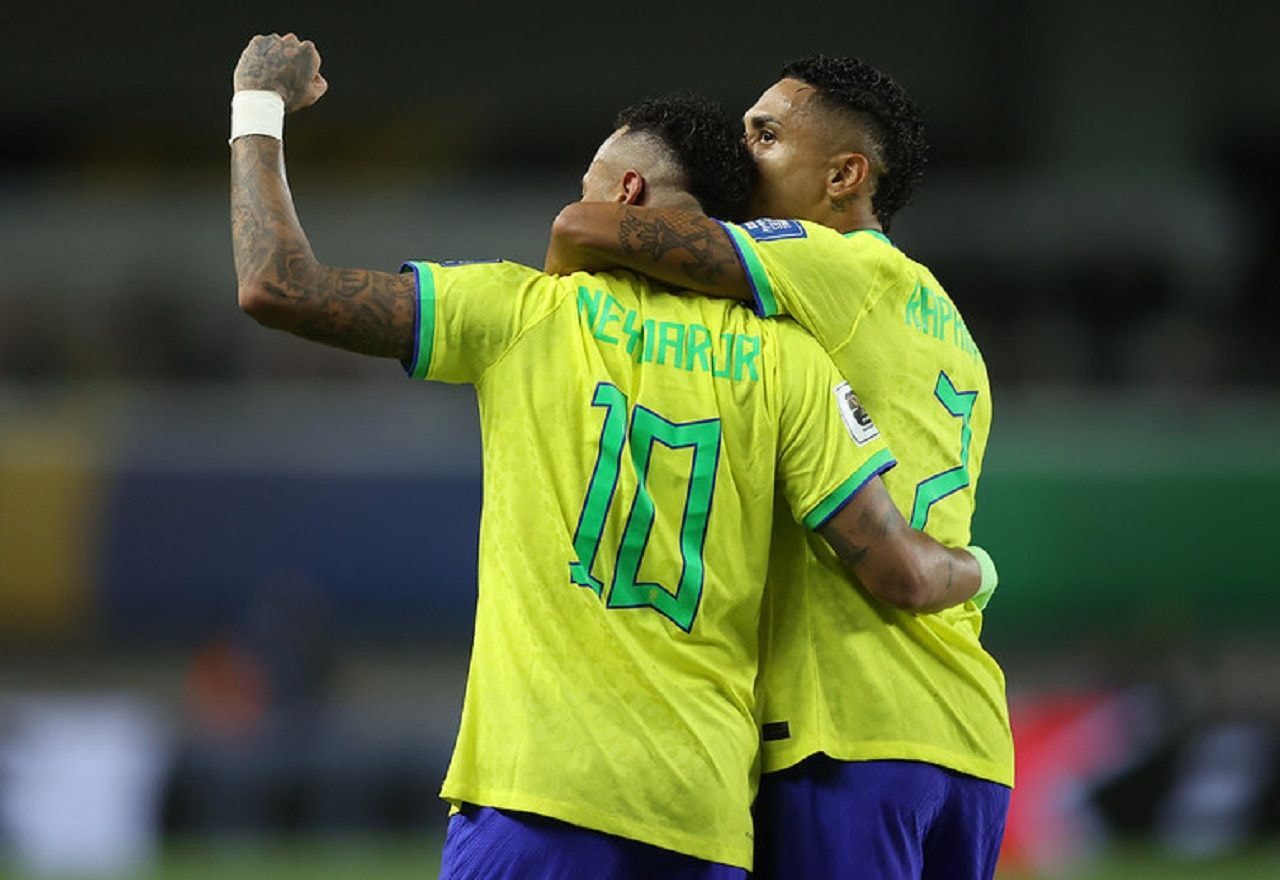 Imagem da noticia Raphinha fala sobre retorno de Neymar à seleção: "Só não poderia jogar de goleiro"