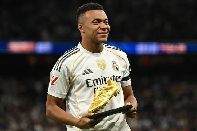 Mbappé empata com Henry na artilharia francesa e iguala recorde de CR7 no Real Madrid Mbappé empata com Henry na artilharia francesa e iguala recorde de CR7 no Real Madrid