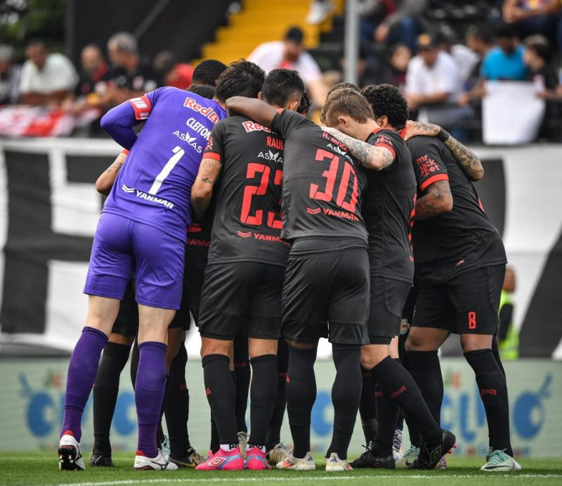 Imagem da noticia Red Bull Bragantino pode ter "mês decisivo" no Brasileirão