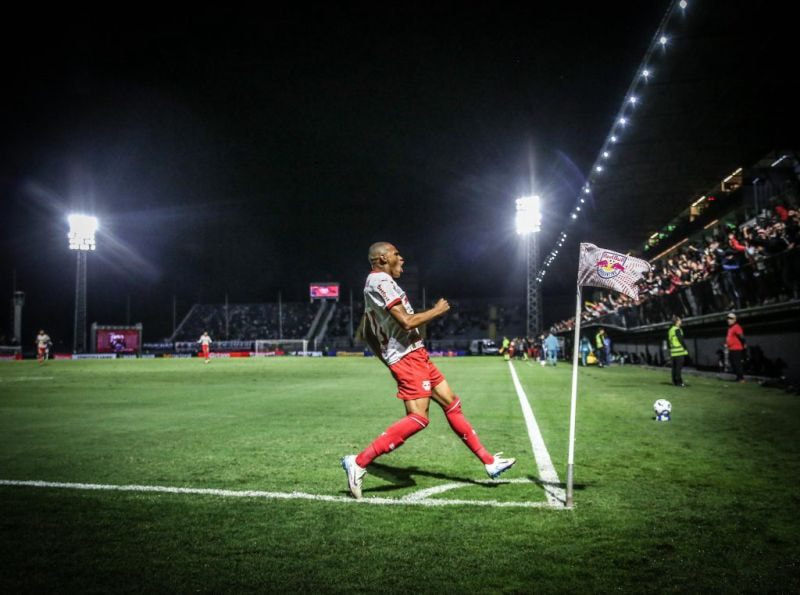 Imagem da noticia Red Bull Bragantino vence o Cruzeiro em despedida do Nabizão