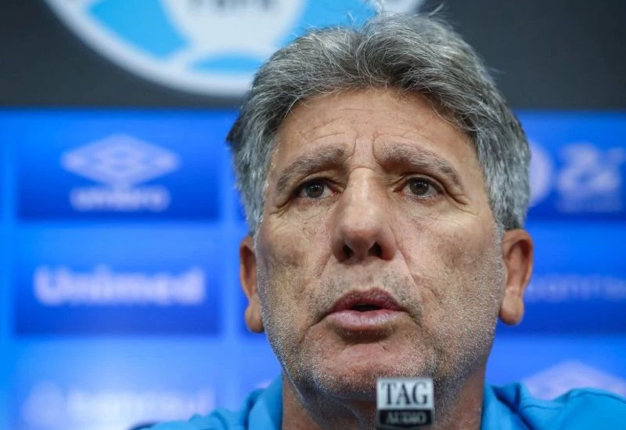 Imagem da noticia Renato Gaúcho se enfurece em coletiva após empate e ameaça: ‘Vocês também têm família’