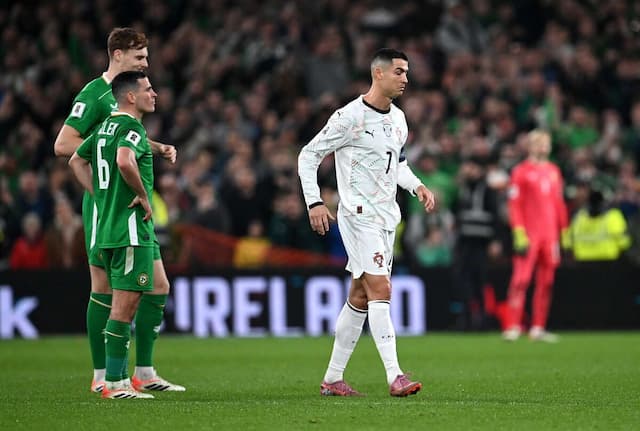 Após expulsão, Cristiano Ronaldo corre risco de perder jogos da Copa do Mundo 2026 Após expulsão, Cristiano Ronaldo corre risco de perder jogos da Copa do Mundo 2026
