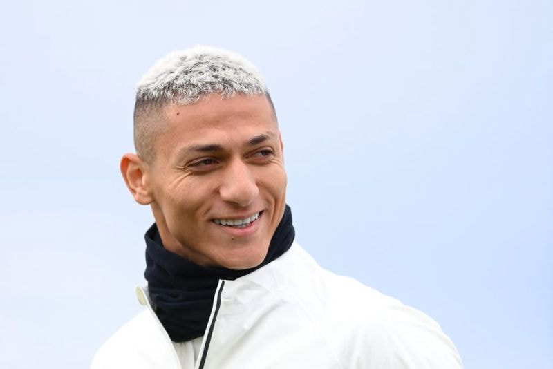 Imagem da noticia Richarlison anuncia em rede social que será pai pela primeira vez