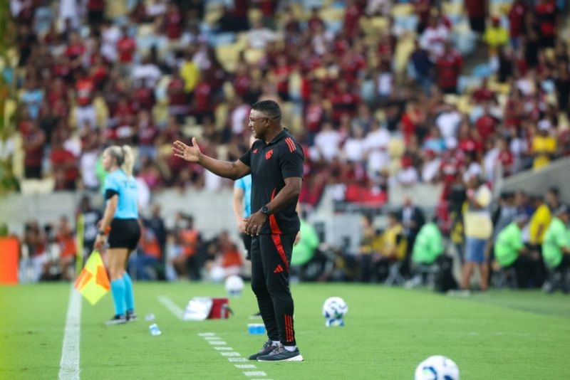 Imagem da noticia Roger Machado adota cautela e diz que Inter será montado jogo a jogo