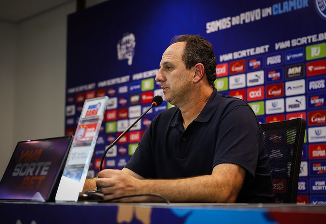 Imagem da noticia Ceni critica arbitragem na Sula: “Nem podemos reclamar da brasileira com um árbitro desse”