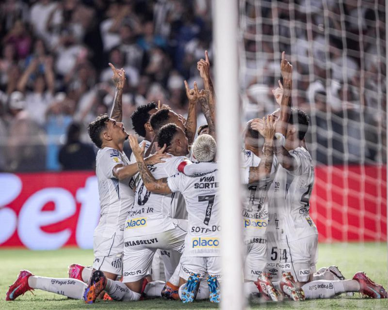 Imagem da noticia Santos tem duas vitórias em 20 jogos contra o Corinthians na Neo Química Arena