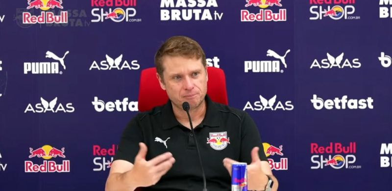 Imagem da noticia Seabra celebra vitória do RB Bragantino no Brasileirão: "Importante e significativa"