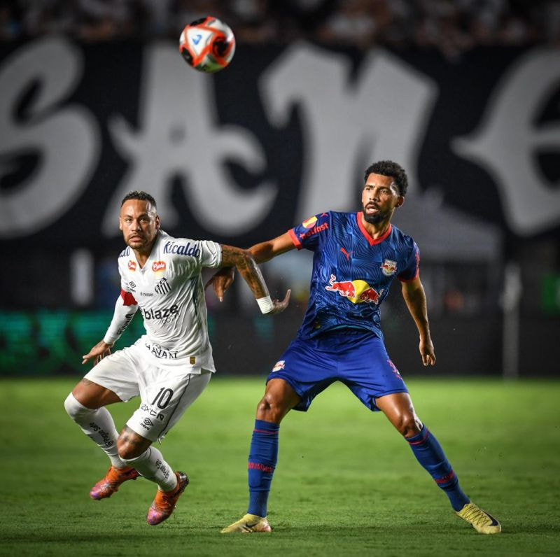 Imagem da noticia Seabra comenta eliminação e confirma saída de Lucas Evangelista, próximo do Palmeiras