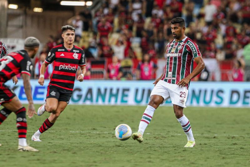 Imagem da noticia Sem Thiago Silva, Fluminense encara Flamengo no Brasileirão