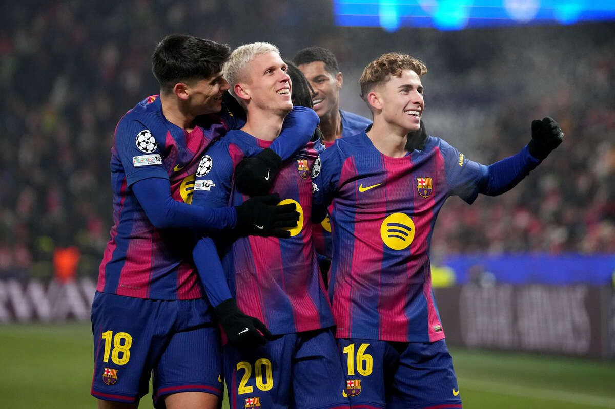 Imagem da noticia Barcelona vence o Slavia Praga e encosta no G-8 da Champions