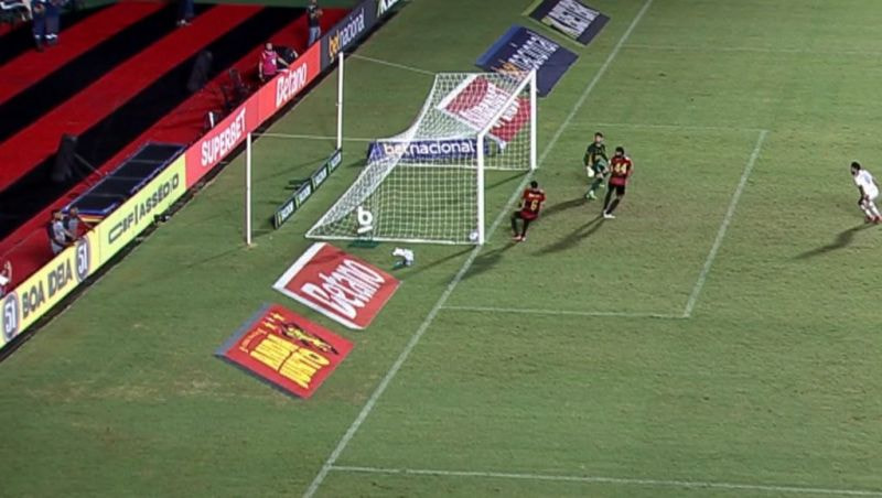 Imagem da noticia CBF divulga áudios do VAR sobre gol anulado de Pikachu em Sport x Fortaleza