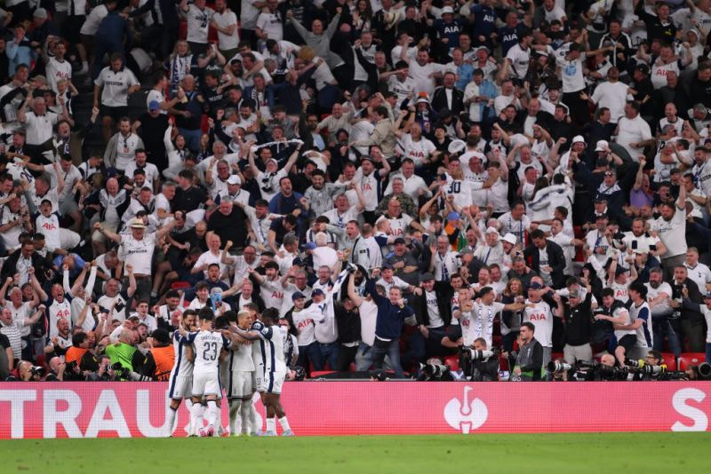 Imagem da noticia Tottenham bate United e encerra jejum de 17 anos com título da Liga Europa
