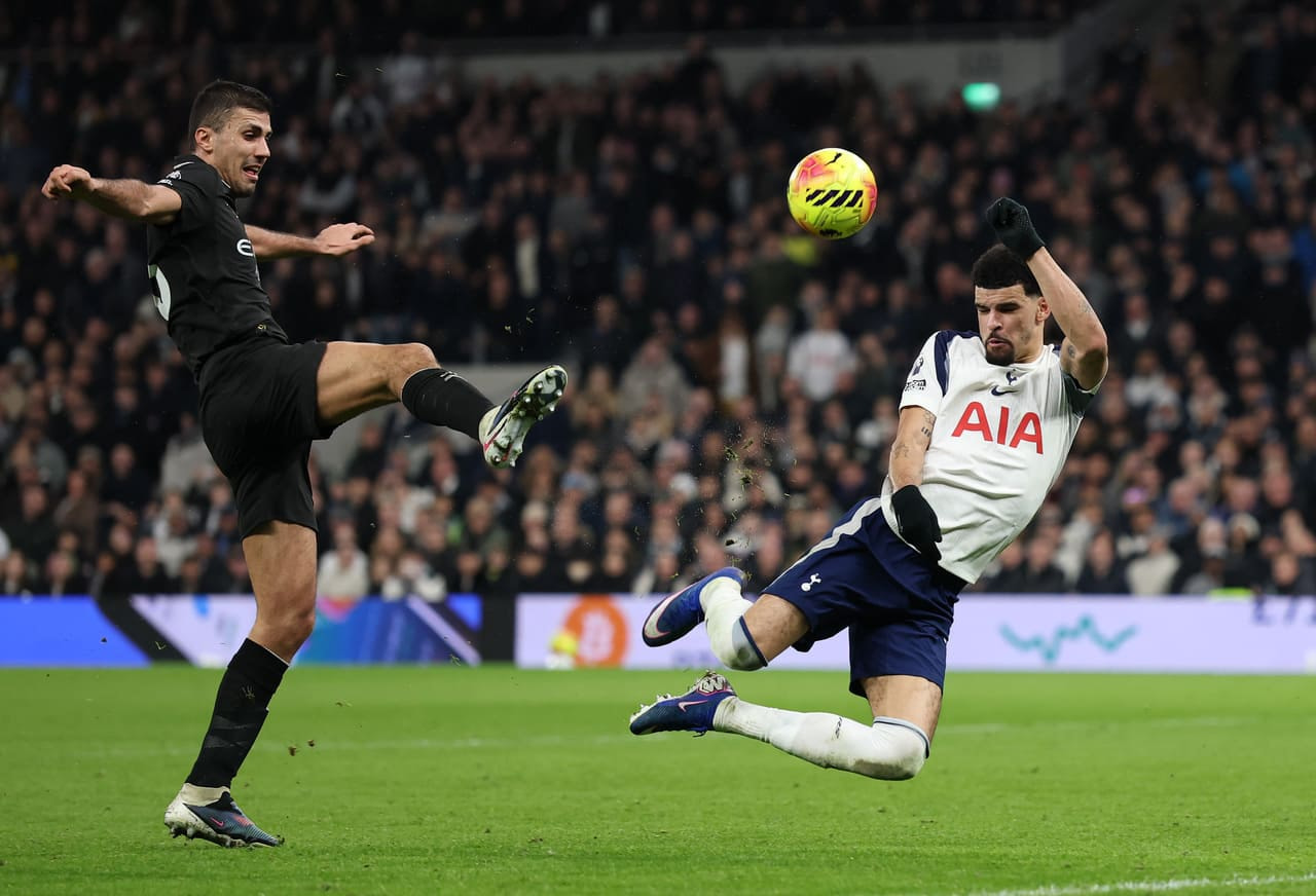 Imagem da noticia Tottenham, com gol inacreditável, empata com o Manchester City