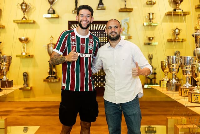Fluminense anuncia contratação do zagueiro Jemmes Fluminense anuncia contratação do zagueiro Jemmes